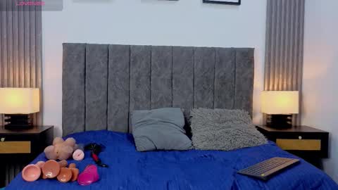 Liam forest  online show from 10/18/25, 04:48