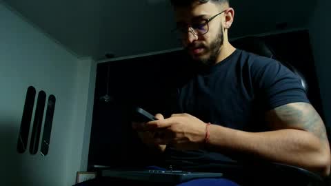 LIAM KLEIN online show from 04/29/26, 11:14