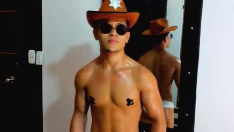 liam_knight online show from 11/04/25, 02:32