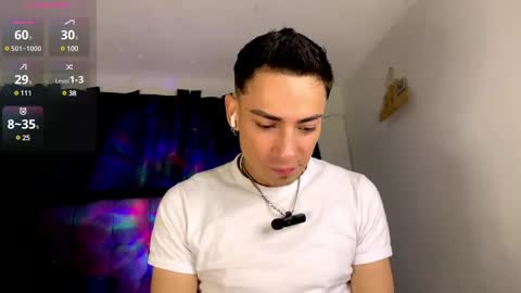 Liam online show from 03/11/25, 02:40