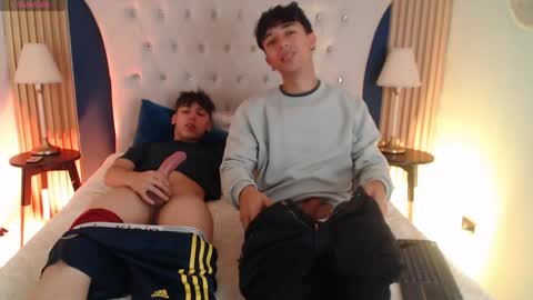 Snapshot of liam_lux chatting on 04/29/26, 01:48 LIAM online show from 04/29/26, 01:48
