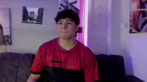 liam online show from 10/30/25, 01:34