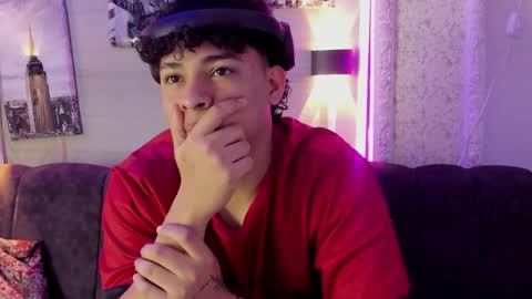 liam online show from 11/21/25, 01:32