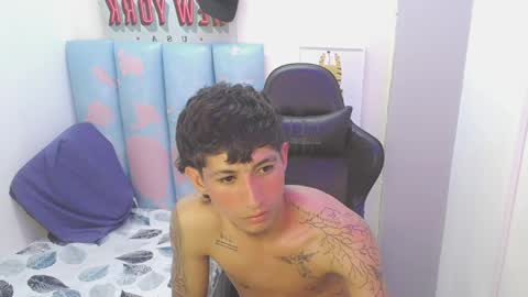 Snapshot of liam_play chatting on 06/09/26, 04:57 LIAM online show from 06/09/26, 04:57