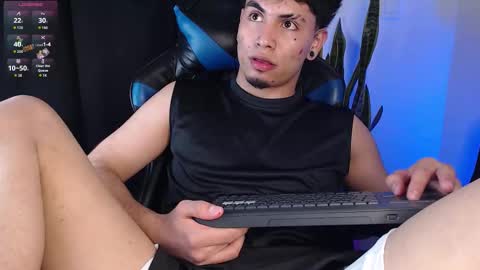 Snapshot of liam_ruiz_ chatting on 10/18/25, 04:48 Liam online show from 10/18/25, 04:48
