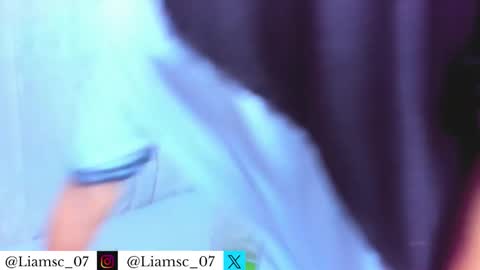 Snapshot of liam_scott77 chatting on 12/14/25, 10:58 Liam scott77 online show from 12/14/25, 10:58