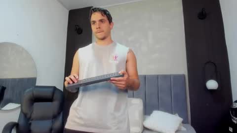 Liam online show from 03/06/25, 09:20