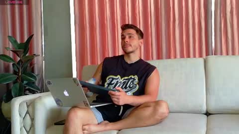 Liam online show from 07/30/26, 09:47