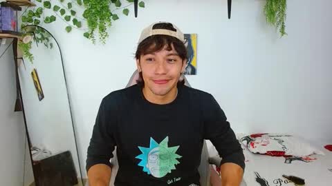 liamxul online show from 10/09/25, 08:29