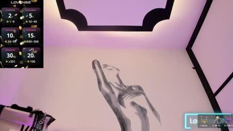 Snapshot of liamdeep_ chatting on 11/17/25, 08:03 LiamDeep online show from 11/17/25, 08:03