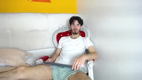 LiamLuxe online show from 12/14/24, 12:23