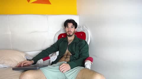 LiamLuxe online show from 12/14/24, 04:09