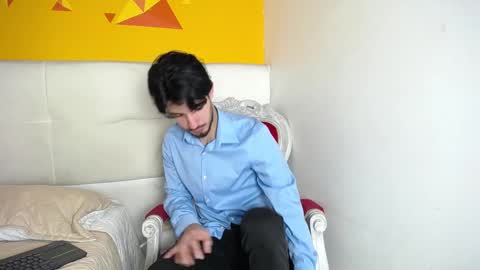 LiamLuxe online show from 12/20/24, 06:56