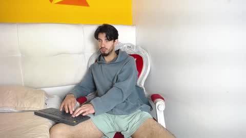 LiamLuxe online show from 12/21/24, 12:38