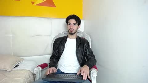 LiamLuxe online show from 12/26/24, 12:16