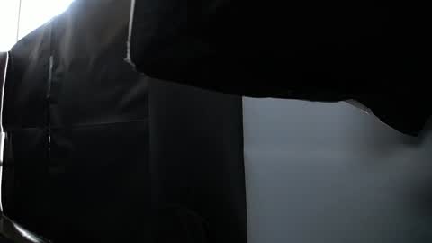LiamLuxe online show from 12/31/24, 12:57