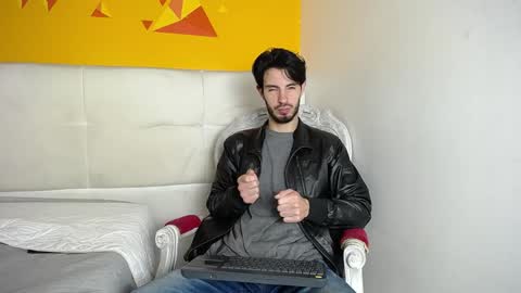 LiamLuxe online show from 01/03/25, 12:08
