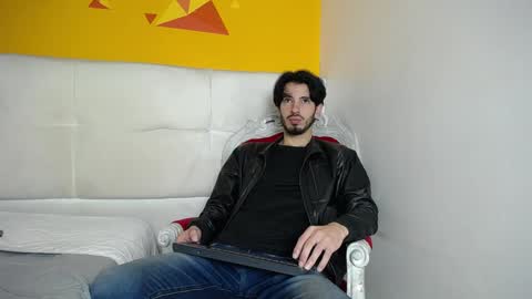 LiamLuxe online show from 01/31/25, 12:18