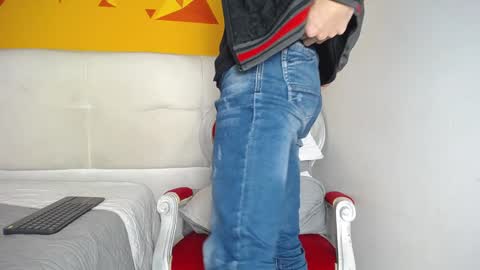 LiamLuxe online show from 02/01/25, 06:40