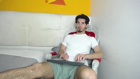 LiamLuxe online show from 02/06/25, 12:48