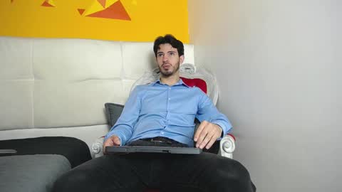 LiamLuxe online show from 03/04/25, 12:44