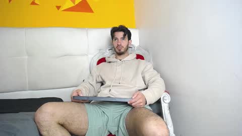 LiamLuxe online show from 03/07/25, 04:11