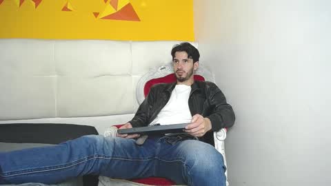 LiamLuxe online show from 03/08/25, 07:09