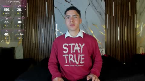 Snapshot of liamnovak chatting on 11/19/25, 12:05 Liam online show from 11/19/25, 12:05