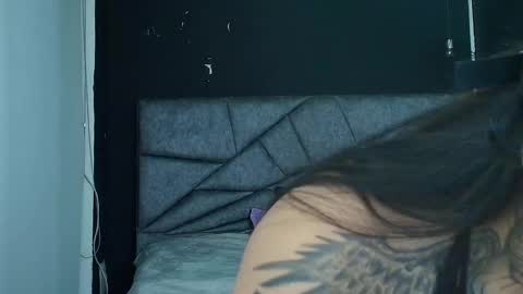 Snapshot of liamonroee_ chatting on 11/13/25, 11:31 L I A M O N R O E online show from 11/13/25, 11:31