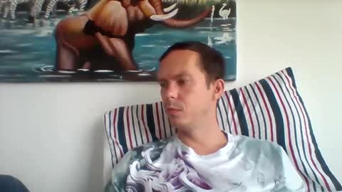 Snapshot of liamrosezn chatting on 01/13/25, 05:23 LiamRose online show from 01/13/25, 05:23