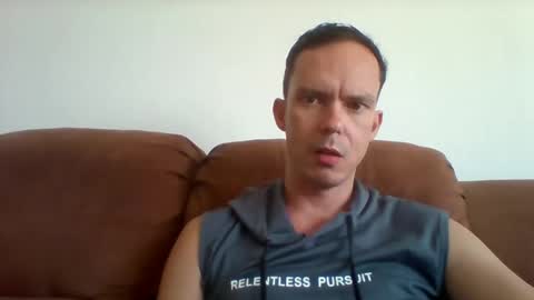 Snapshot of liamrosezn chatting on 01/16/25, 12:20 LiamRose online show from 01/16/25, 12:20