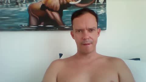 Snapshot of liamrosezn chatting on 01/18/25, 06:45 LiamRose online show from 01/18/25, 06:45