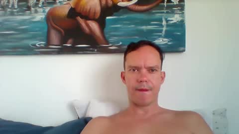 Snapshot of liamrosezn chatting on 01/19/25, 04:22 LiamRose online show from 01/19/25, 04:22