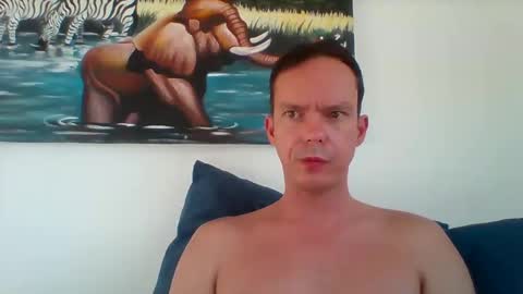 Snapshot of liamrosezn chatting on 02/03/25, 04:57 LiamRose online show from 02/03/25, 04:57