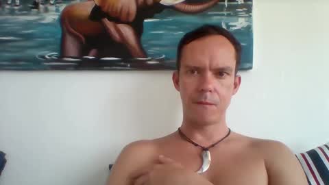 Snapshot of liamrosezn chatting on 02/17/25, 11:13 LiamRose online show from 02/17/25, 11:13