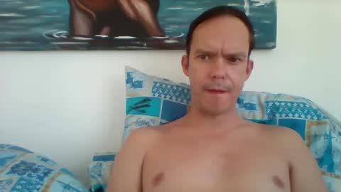Snapshot of liamrosezn chatting on 02/24/25, 05:54 LiamRose online show from 02/24/25, 05:54