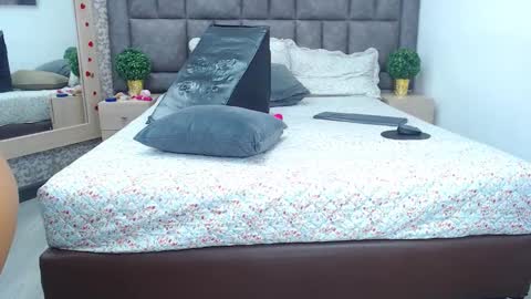 liamsyallisson online show from 03/10/25, 07:29