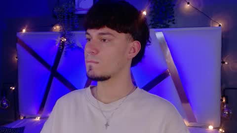 Snapshot of liamthunder05_ chatting on 11/21/25, 03:16 Liam Thunder online show from 11/21/25, 03:16