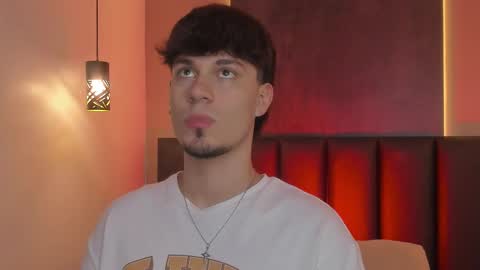 Snapshot of liamthunder05_ chatting on 11/30/25, 11:58 Liam Thunder online show from 11/30/25, 11:58