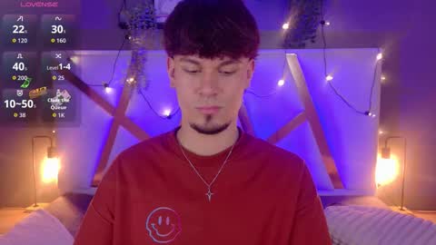 Snapshot of liamthunder05_ chatting on 12/13/25, 09:09 Liam Thunder online show from 12/13/25, 09:09