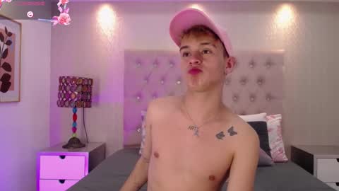 liam online show from 10/06/25, 01:41