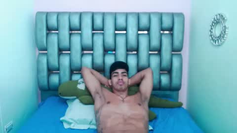 Snapshot of liamwyat chatting on 12/01/25, 10:42 L I A M online show from 12/01/25, 10:42