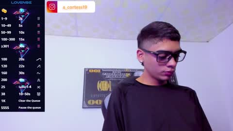 Snapshot of lian_23_ chatting on 12/04/24, 01:20    online show from 12/04/24, 01:20