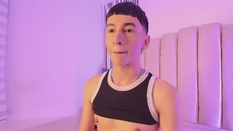 lian_cameron online show from 06/22/26, 03:36