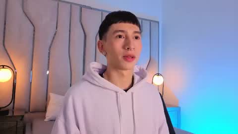 lian_cameron online show from 07/08/26, 03:44