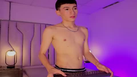 lian_cameron online show from 07/11/26, 04:37