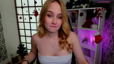 Liana online show from 01/01/25, 06:05