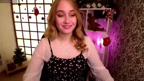Liana online show from 01/05/25, 07:49