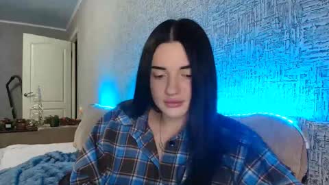 liana_diva online show from 12/04/25, 07:11