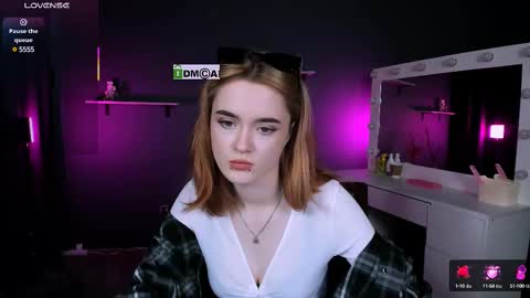 Snapshot of liana_kisses chatting on 03/09/25, 02:07 Little Liana online show from 03/09/25, 02:07